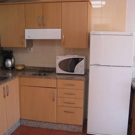 Apartamentos Amadores Beach 아파트